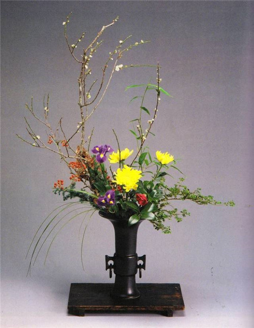 花艺、插花和花道之间的区别
